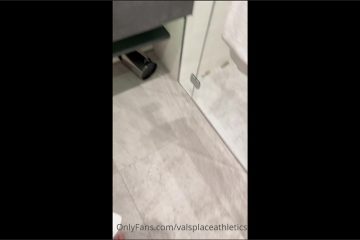 Please take it off for me big surprise – with Valentin Mehinagic (valsplace)